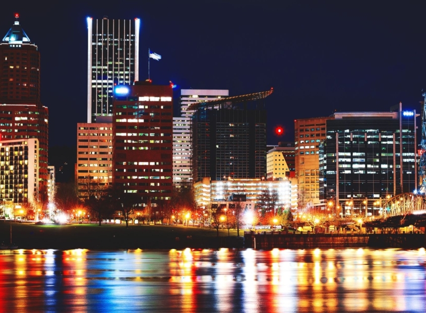 Portland, Oregon cityscape at night.